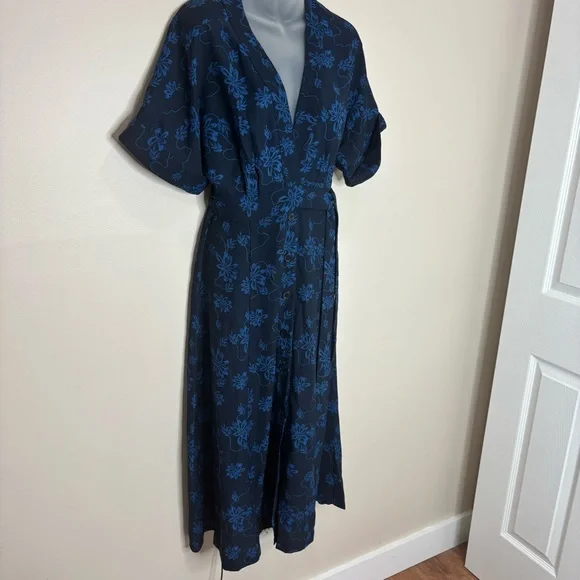 EQUIPMENT Blue Floral Print Wrap Tie Kimono Midi Button Up Dress v neck size 6 - Picture 3 of 9